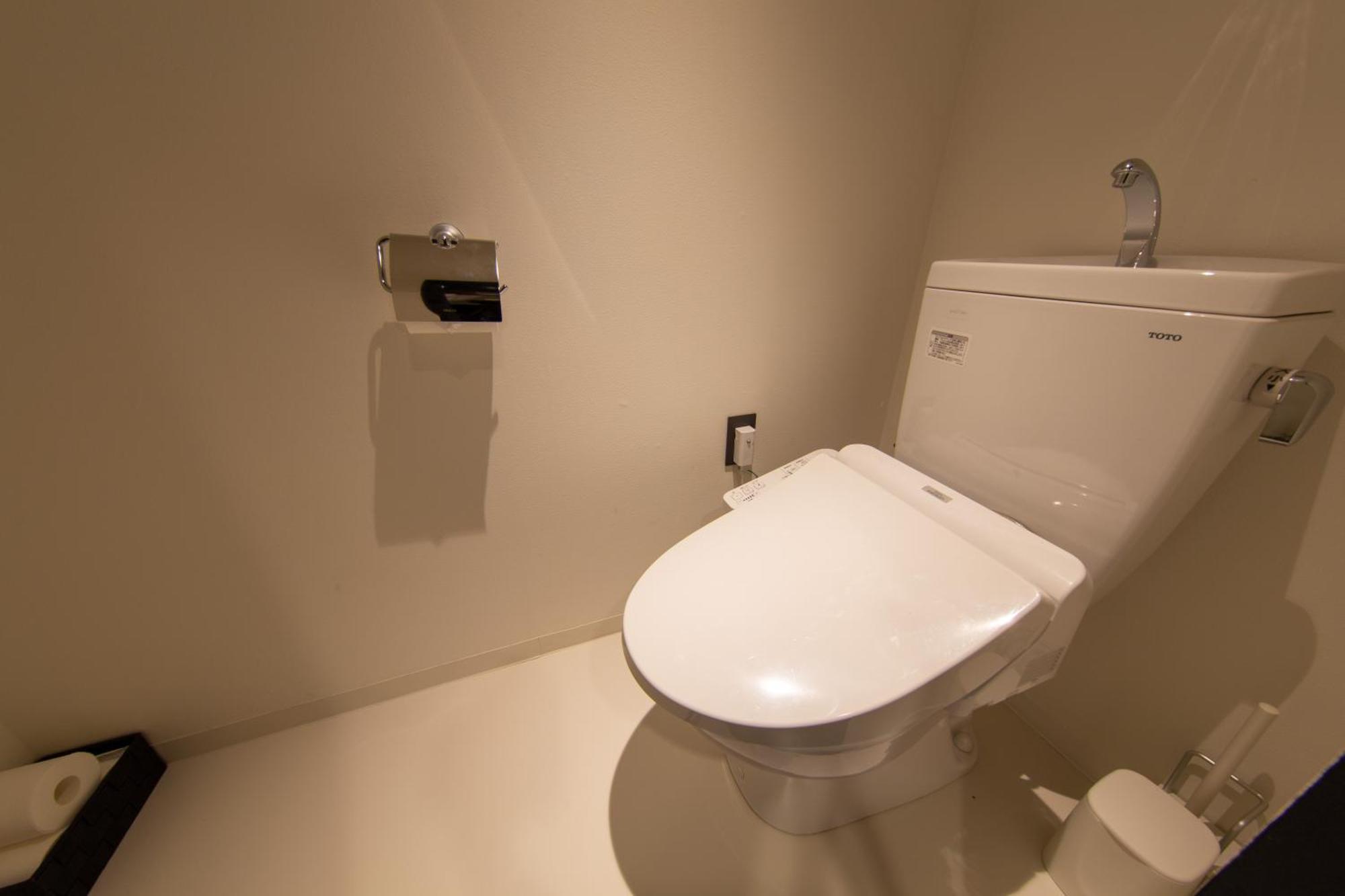 Ynh Guest House Osaka Bagian luar foto