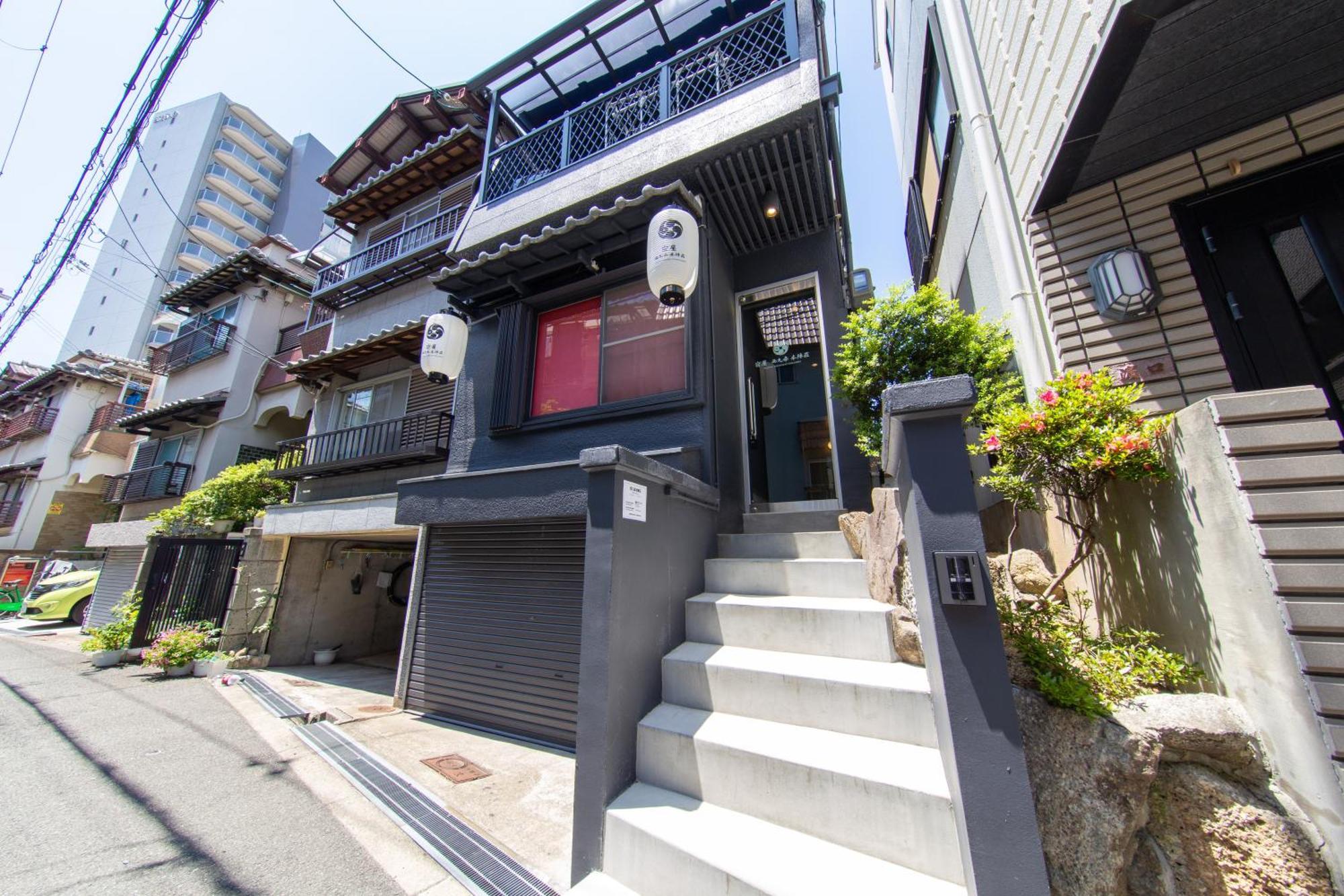 Ynh Guest House Osaka Bagian luar foto